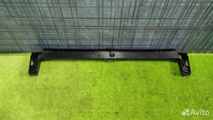 Крепление радиатора Bmw X5 E53 M54 2006