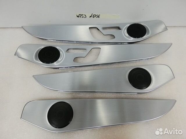 Декоративная накладка двери Мерседес W253