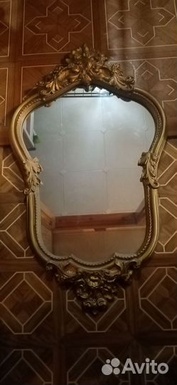 Зеркало настенное