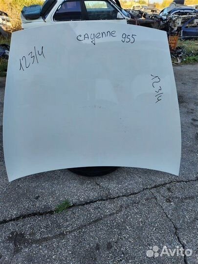Капот Porsche Cayenne 955 M48 2004