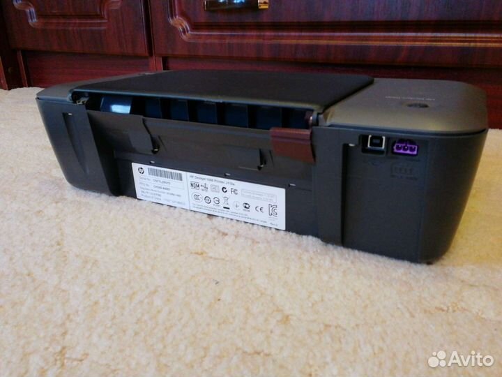 Цветной принтер HP Deskjet 1000 J110 seri