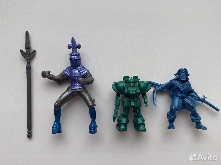 Игрушки для мальчика пакетом