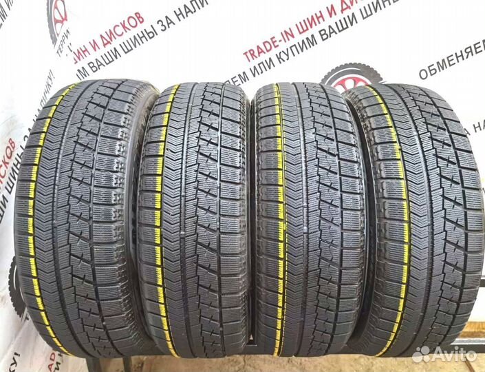 Bridgestone Blizzak VRX 215/60 R17 99W