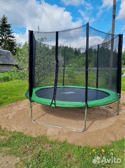 Батут с защитной сеткой Новый арт 4712