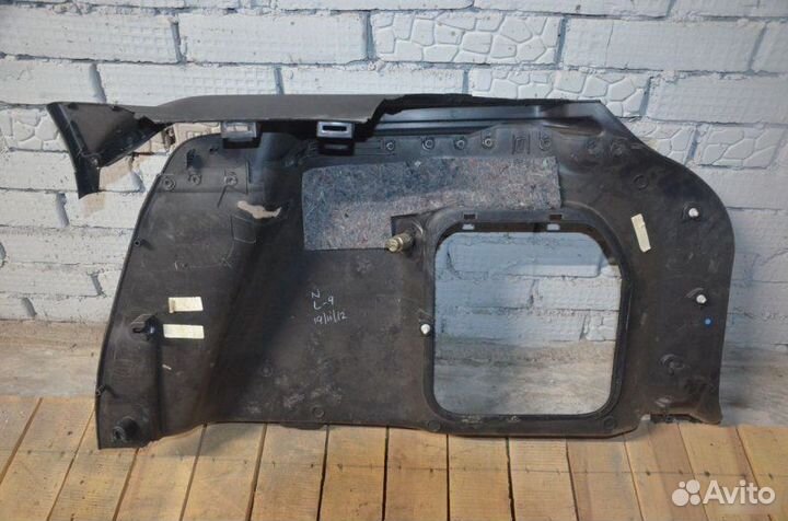 Обшивки багажника Land Rover Range Rover Evoque