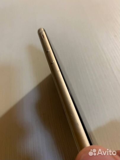 iPhone SE (2022), 64 ГБ