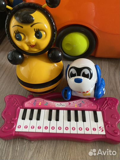 Развивающие игрушки