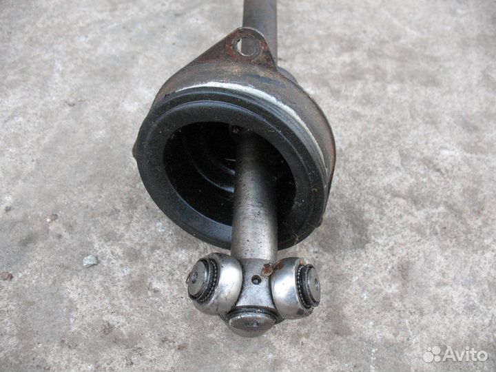 Полуось левая Renault Logan