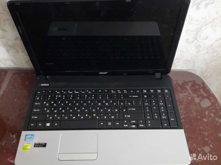 Продам ноутбук Acer Aspire E1-571G(на запчасти )