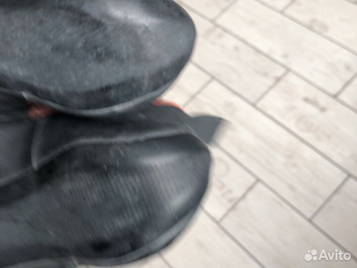 Скальные туфли 39