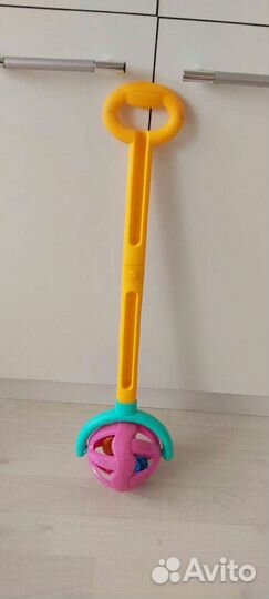 Каталка детская вертолетов и шарик