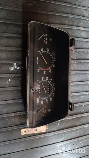 Панель приборов ваз 2110