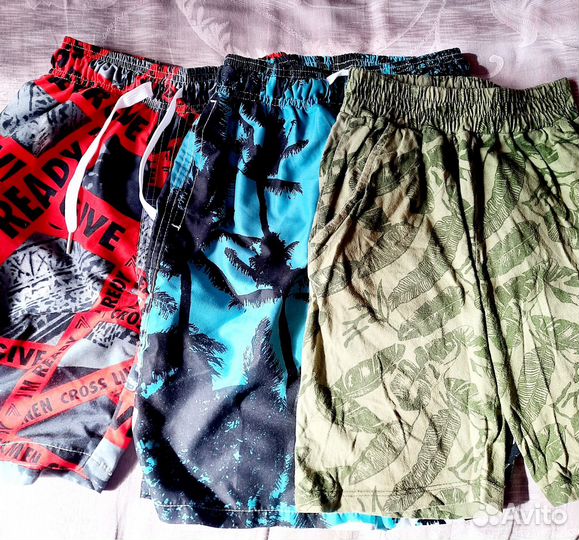 Футболки и шорты на мальчика р 134-140