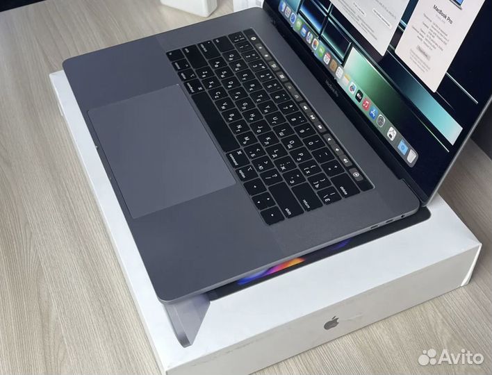 Macbook Pro 15 2019 i7