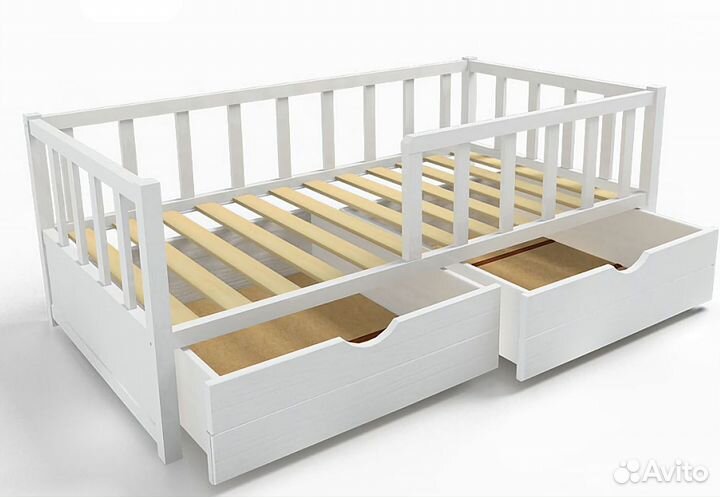 Детская кровать Софа Люкс из массива