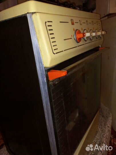 Плита газовая 4-х комфорочная 