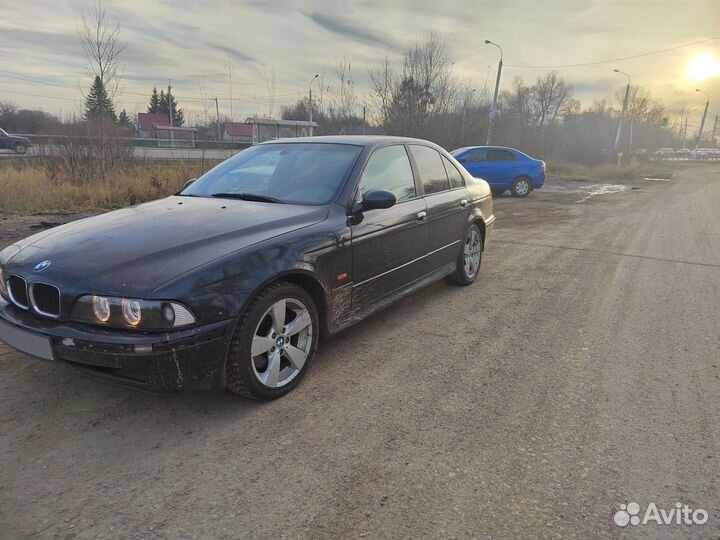 BMW 5 серия 3.5 AT, 2000, 260 000 км