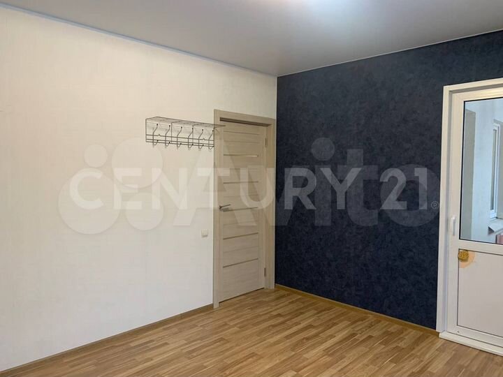 2-к. квартира, 71 м², 2/2 эт.