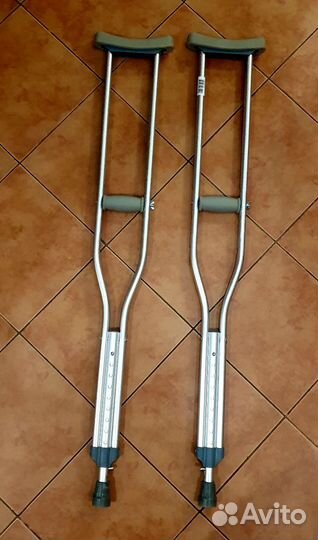 Костыли Тривес са802,алюминевые,размер М(средний)