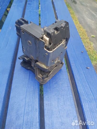 Замок на машину