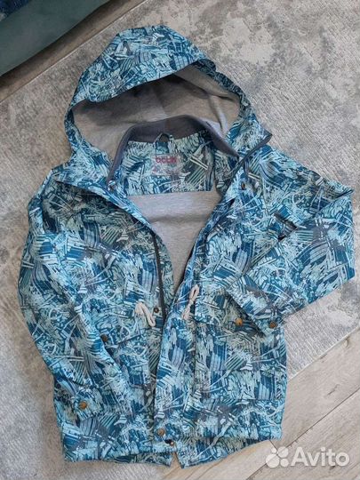 Ветровка для мальчика