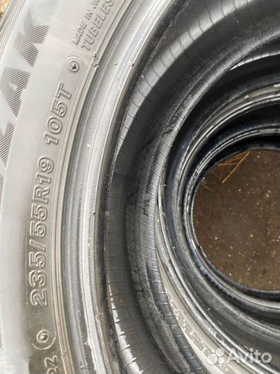 Bridgestone Blizzak DM-V2 235/55 R19 105T