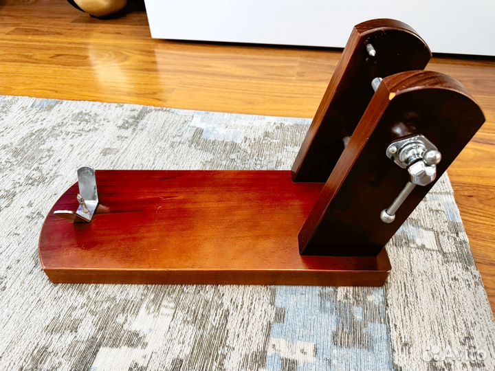 Хамонера - держатель для хамона