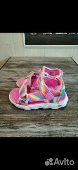 Сандалии для девочки