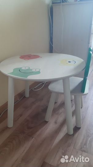 Детский стол и стул комплектом(дерево)