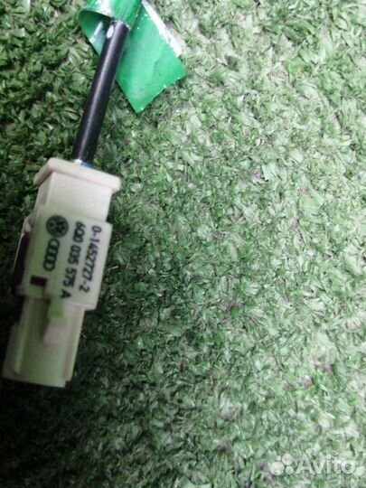 Антенна Volkswagen Polo 2011