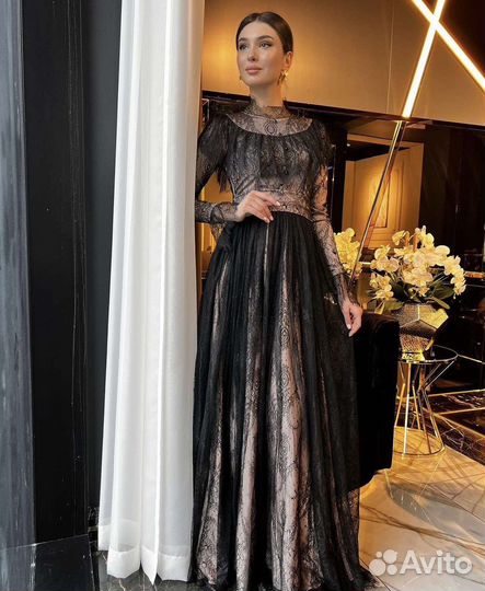 Шикарное платье