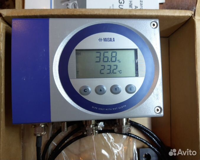 Трансмиттер температуры и влажности Vaisala HMT363