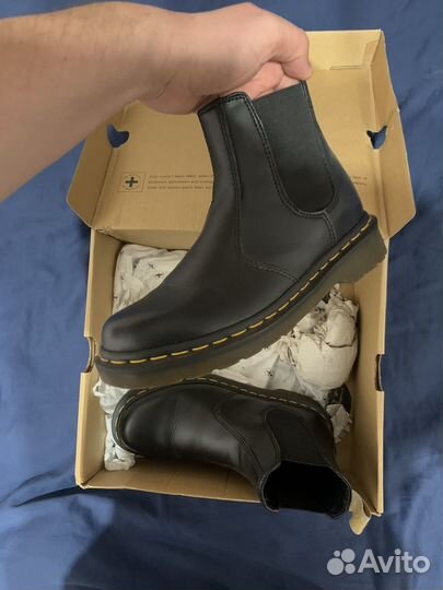 Dr. Martens Vegan 2976 (Chelsea)