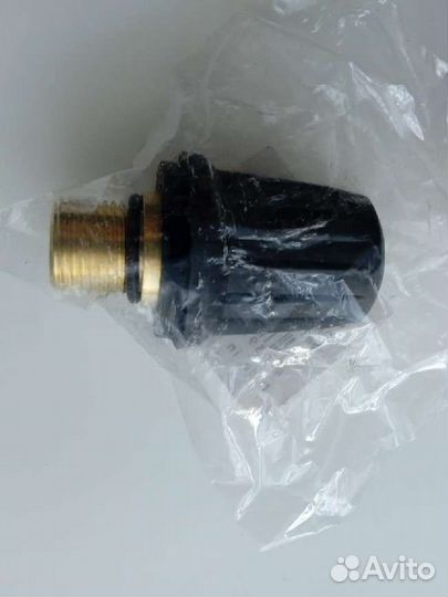 4.590-105.0 Пробка с защитным клапаном Karcher