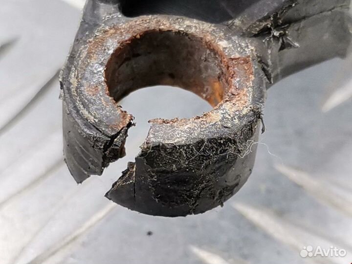 Защита (кожух) ремня грм Ford Focus рест. 2005