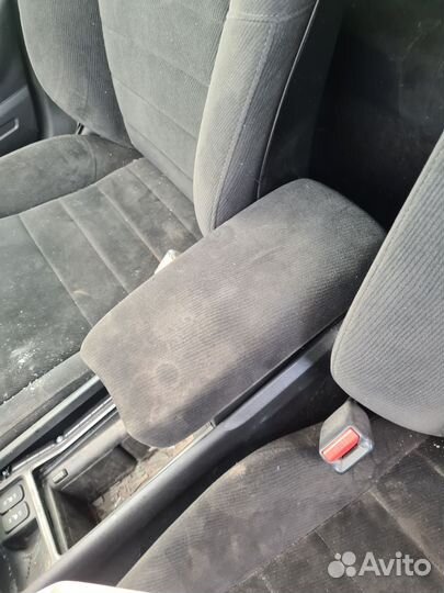 Сиденья Honda Civic 4D салон