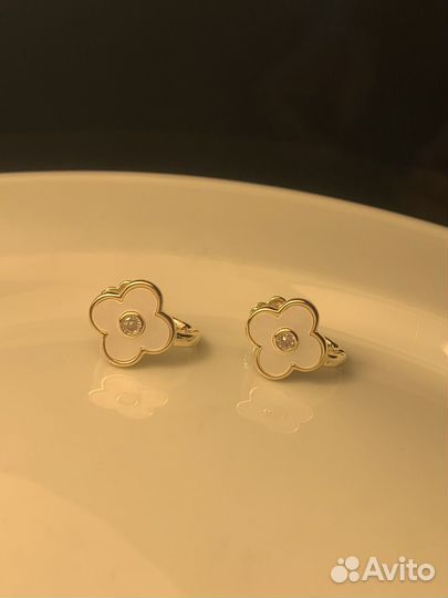 Серьги ван клиф van cleef клевер белые черные