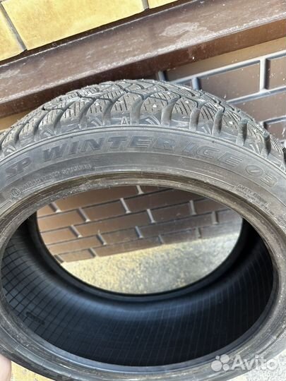 Dunlop SP Winter Ice 03 235/45 R18 98T