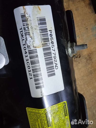 Подушка безопасности dodge Charger LD