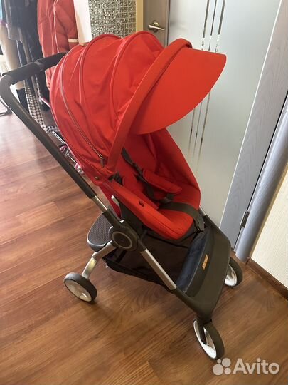 Коляска прогулочная stokke