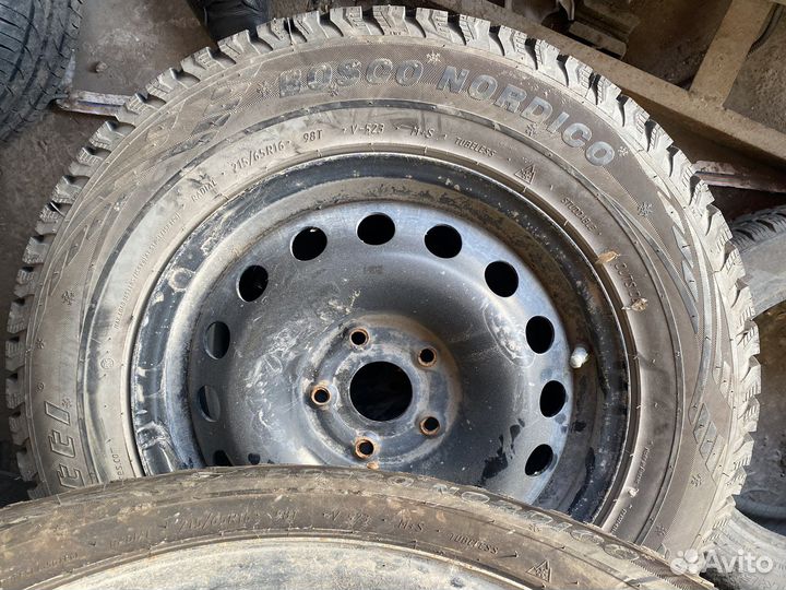 Viatti Bosco Nordico V-523 215/65 R16