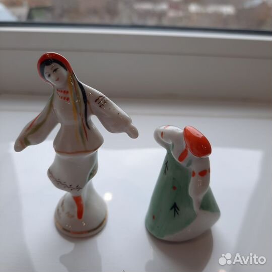 Миниатюрные,фарфоровые статуэтка