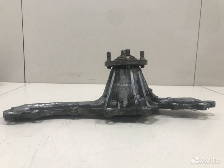 Насос водяной помпа Toyota Land Cruiser Prado J120