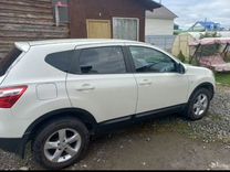 Nissan Qashqai 1.6 CVT, 2013, 180 000 км, с пробегом, цена 1 300 000 руб.