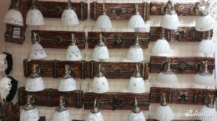 Люстры из дерева ручной работы