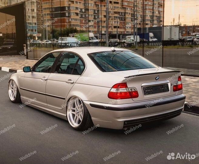 Фонари задние BMW E46 99-05 Touring красно-белые