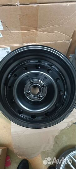 Диск штампованый r15 для Ниссан almera g15