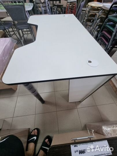 Стол компьютерный 