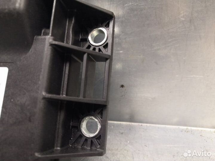 Блок управления парковочным тормозом Volkswagen