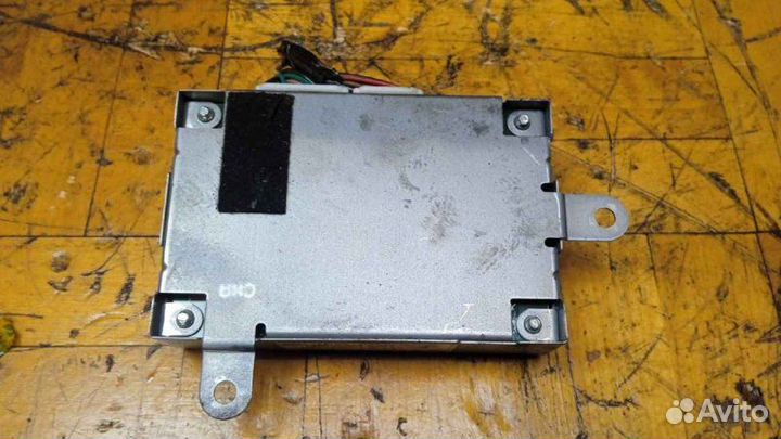 Блок электронный Subaru Legacy B14